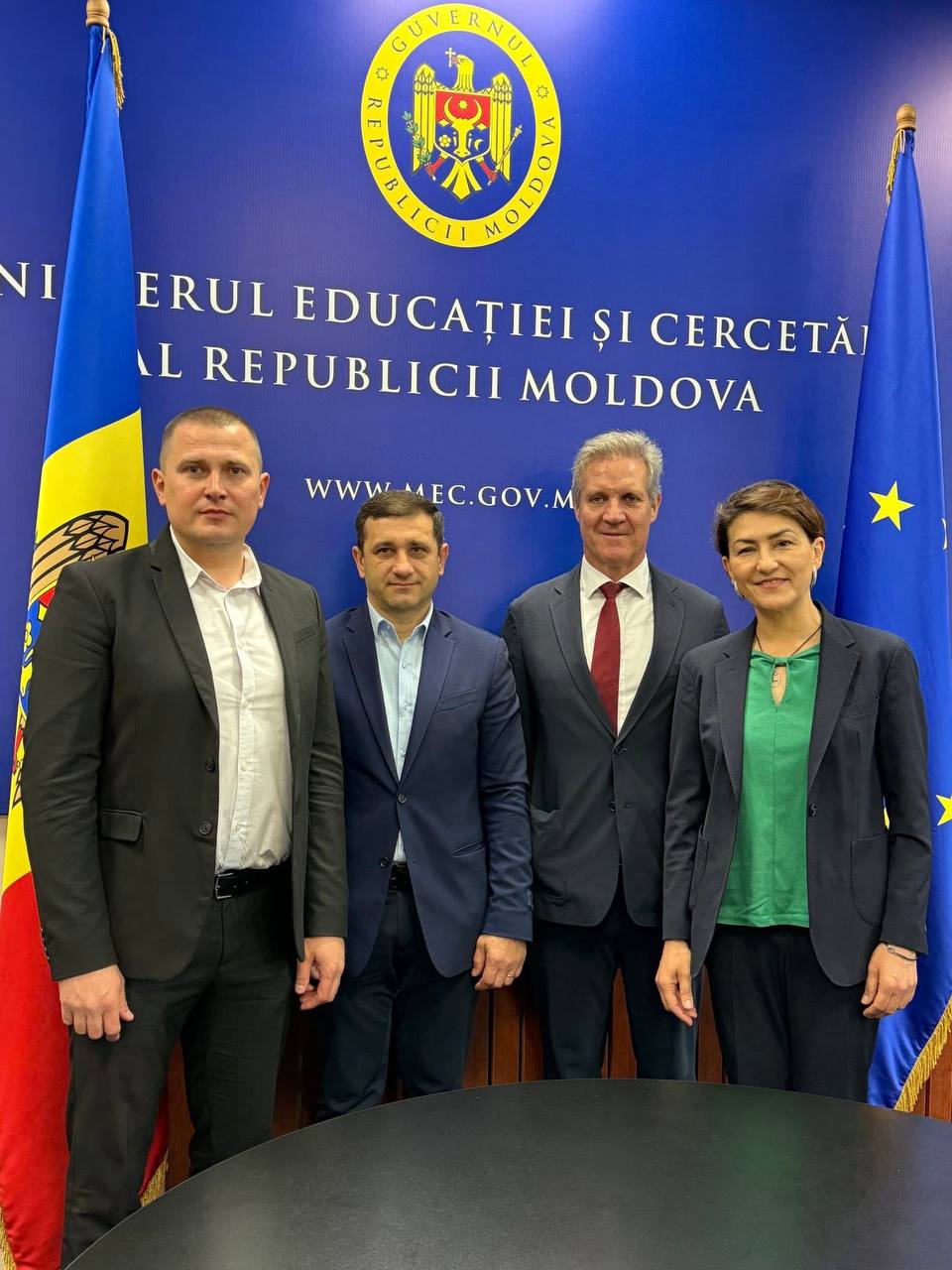 Președintelui Federației Europene (European Aquatics), Antonio Silva